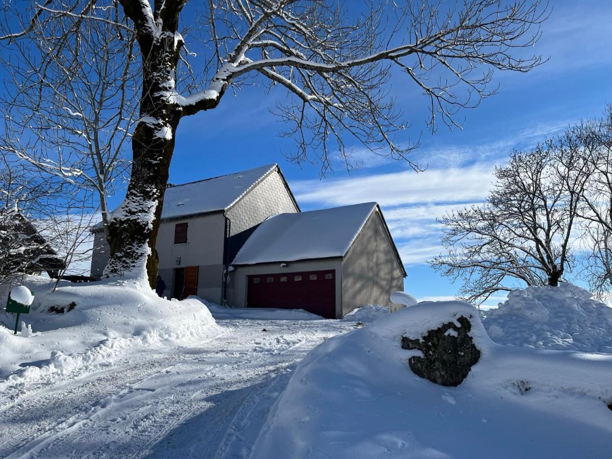 Le Pré devant nous Picherande Esterno foto